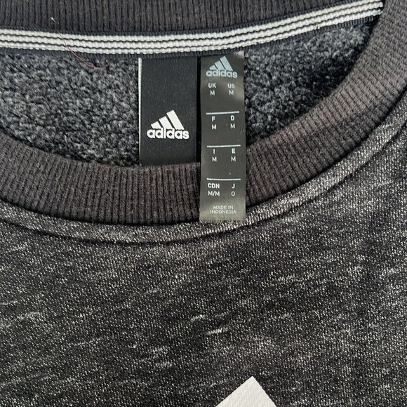 Adidas Men’s crew sweatshirt size medium - Picture 2 of 5